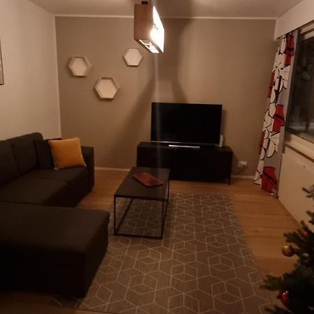 רובניימי Apartment For Four At The City Center מראה חיצוני תמונה